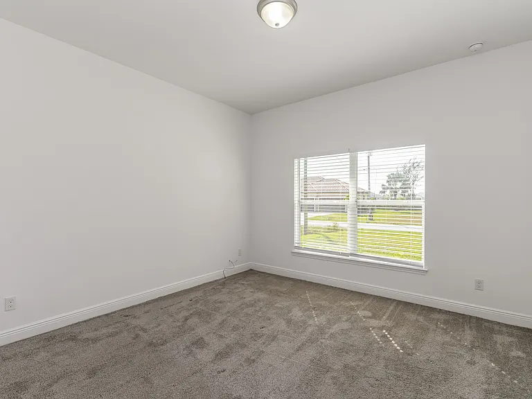 2329 NW 36th Ave — Photo 19