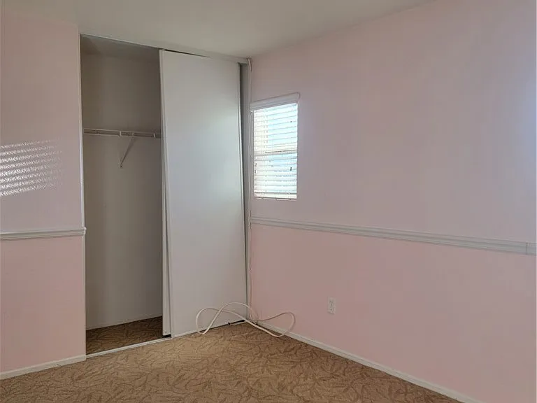 43650 Castle Cir — Photo 9