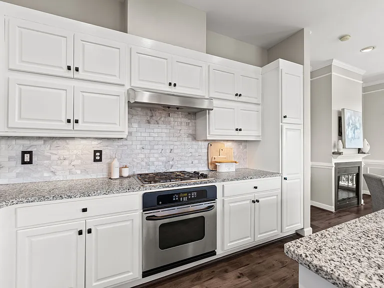 810 Belmont Bay Dr #201 — Photo 13