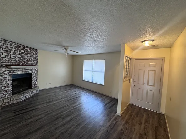 2102 Ashlee Dr #B, Springdale, AR 72764