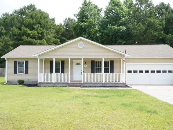 116 Howell Dr, Jacksonville, NC 28540