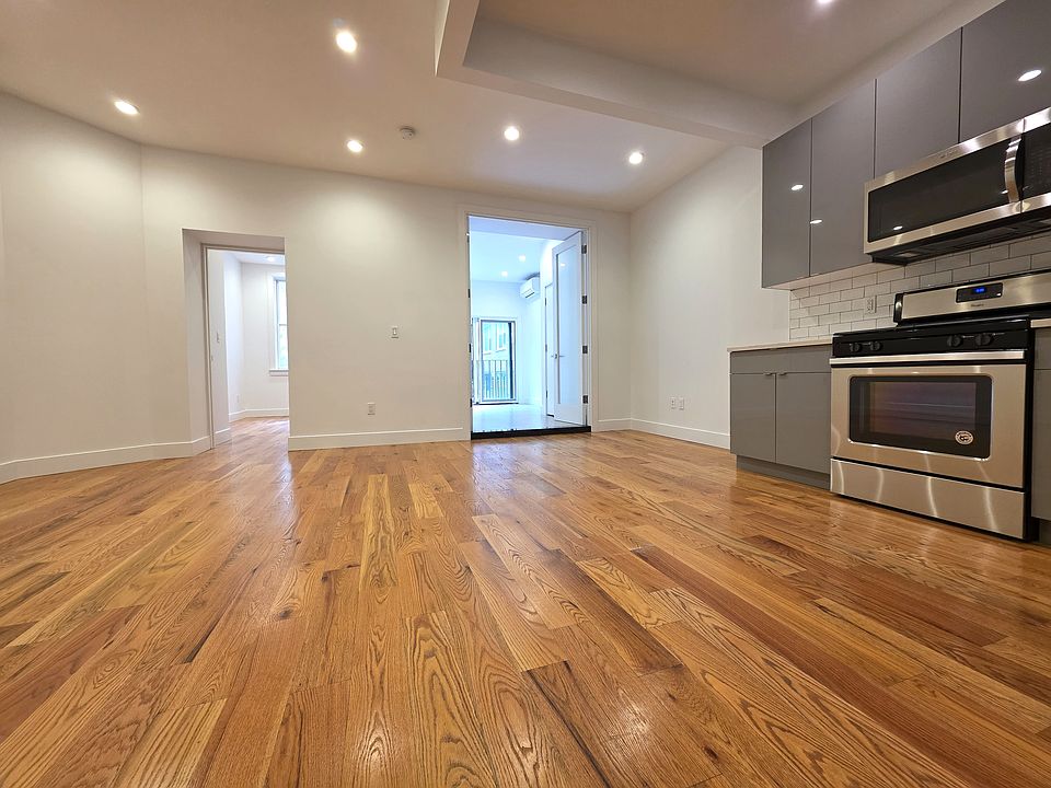 1st image of 127 E 36th St APT 2B