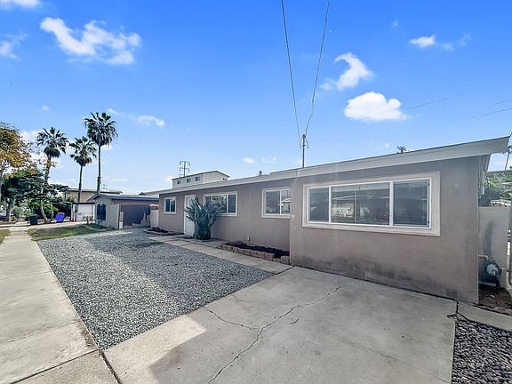 3rd image of 5111 Barstow St