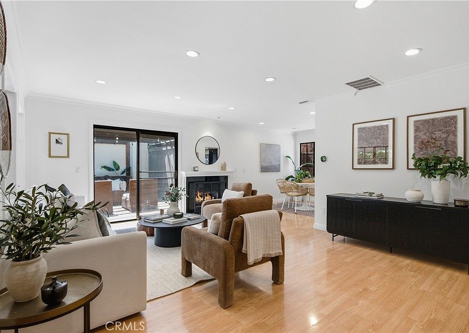 1st image of 1429 Valley View Rd APT 32