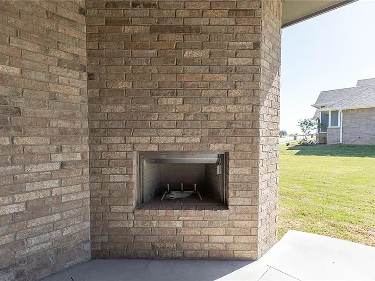 8732 Poppey Pl — Photo 19