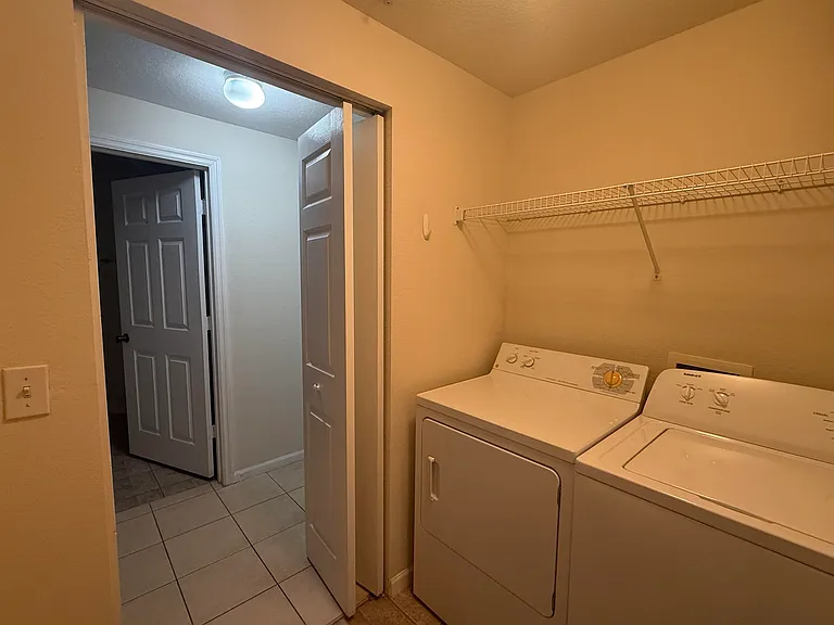 2801 Chancellorsville Dr #1326 — Photo 10