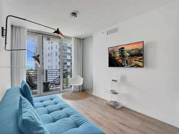 6080 Collins Ave #520, Miami Beach, FL 33140