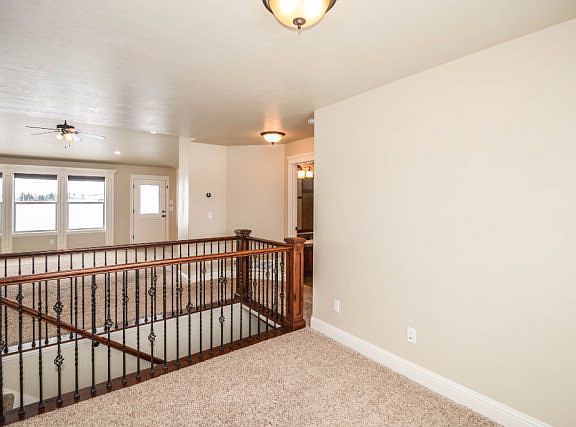 4th image of 5070 Rock Hill Cir