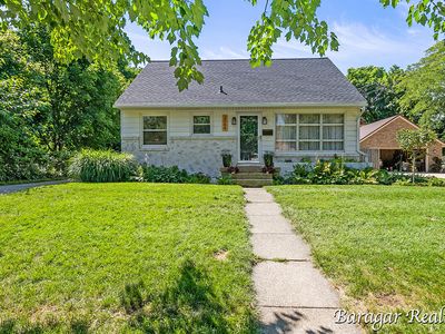 2064 Janes Ave NE, Grand Rapids, MI, 49505