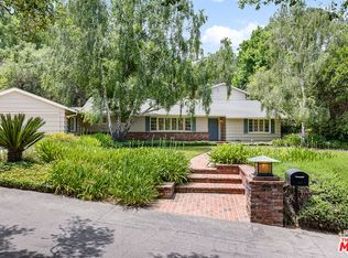 1215 Linda Ridge Ln, Pasadena, CA 91103