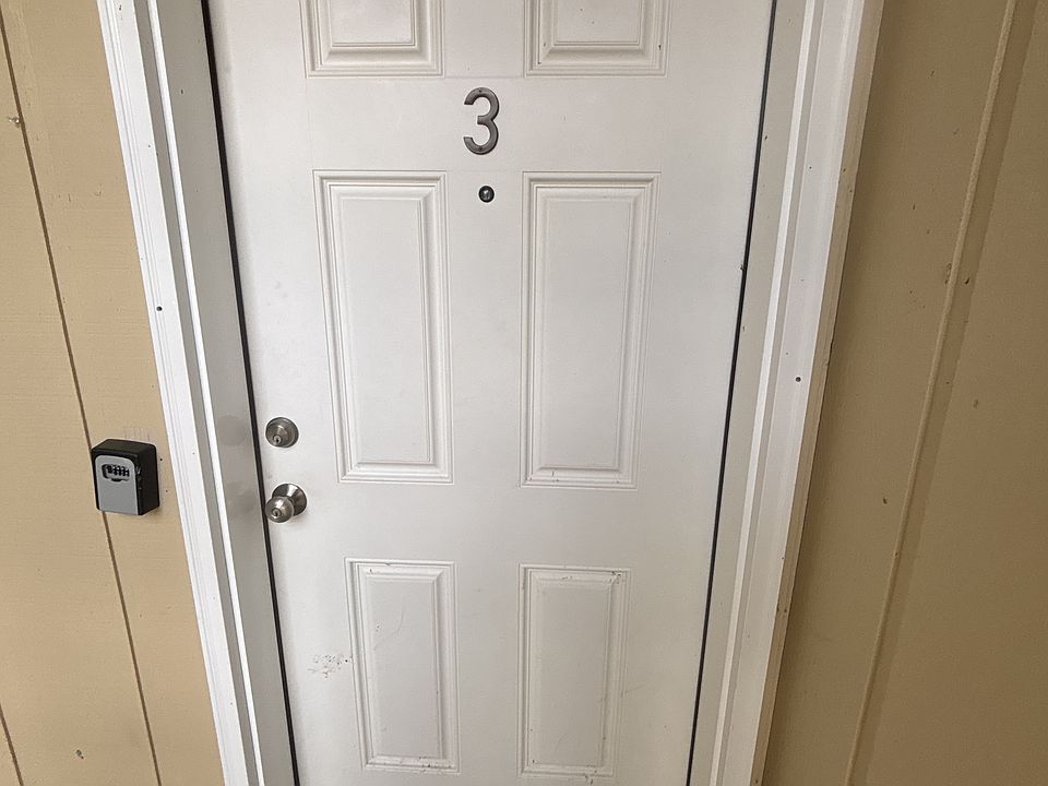 1st image of 13 Gilmore Pond Rd