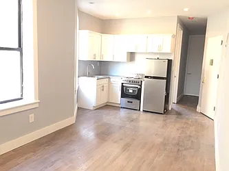 Rented by Lang Realty LLC