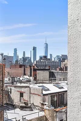 4th image of 9 Barrow St APT 7N
