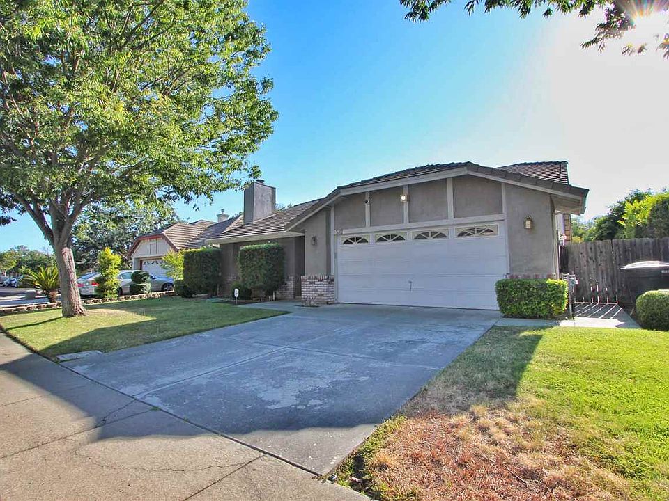 1st image of 537 Blue Canyon Dr