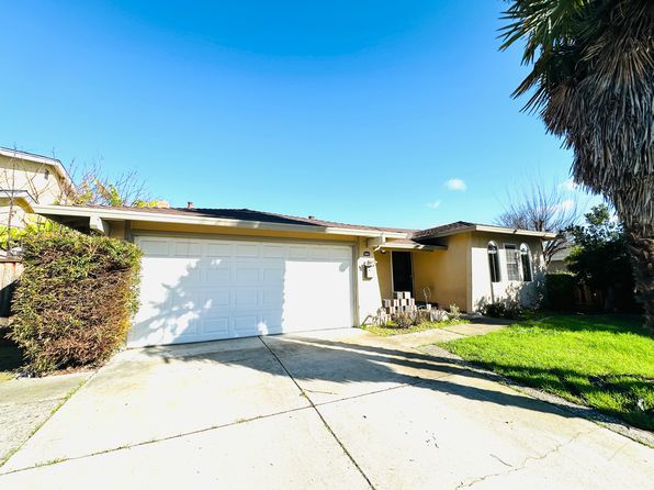 34822 Blackstone Way