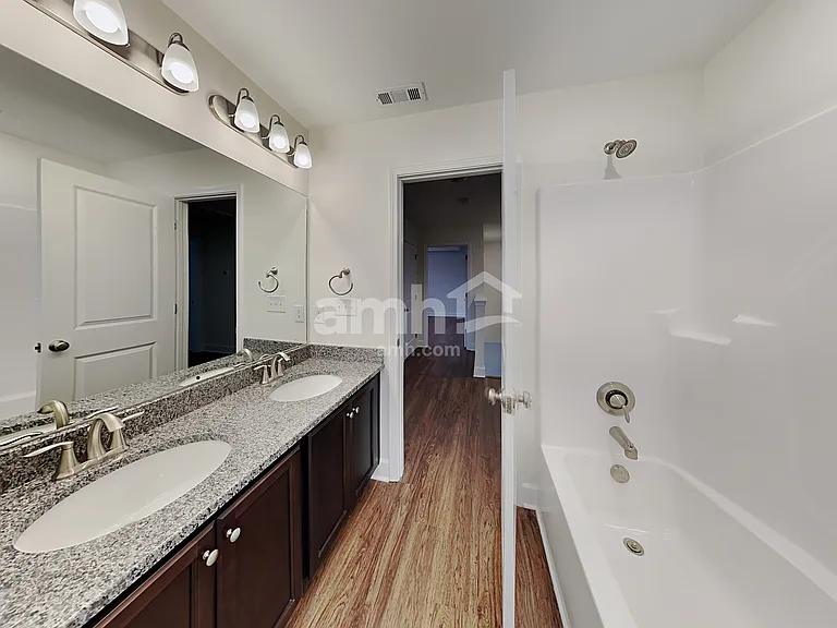5433 Lake Water Ct — Photo 22