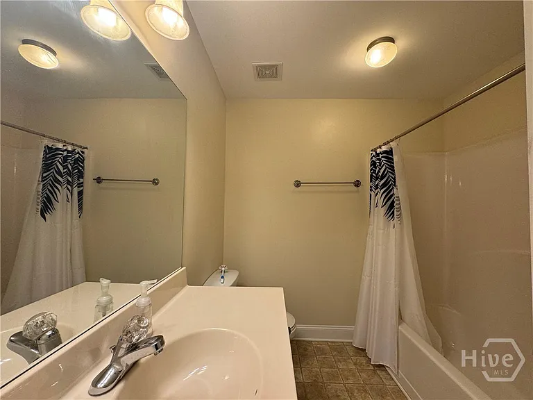 409 Whitehall Rd — Photo 14