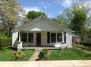 118 N West St, Decherd, TN 37324