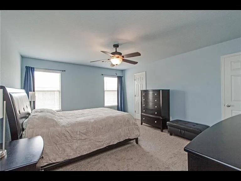 3101 Wentworth Ave — Photo 7