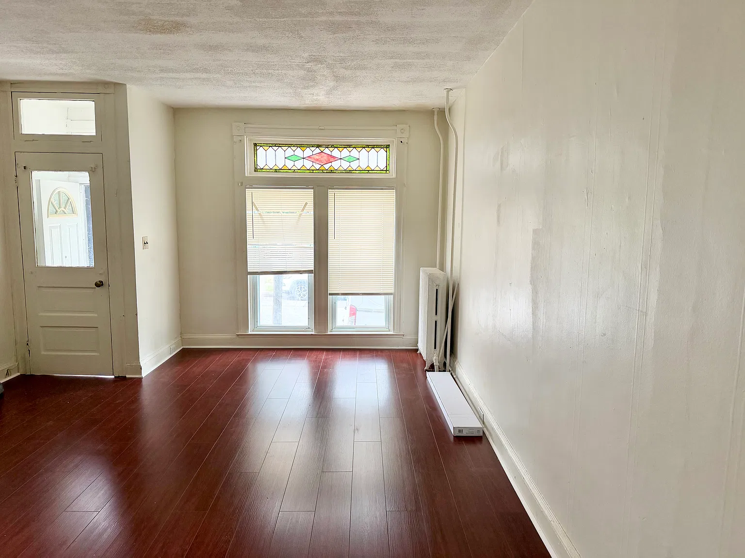 3 bed, $1,500 — Photo 3