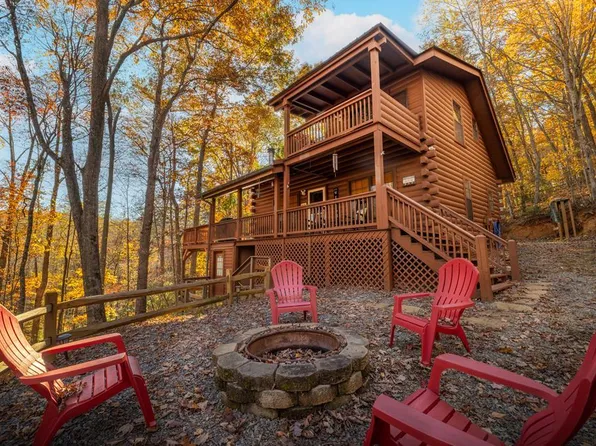 638 Cohutta Mountain Rd, Blue Ridge, GA 30513