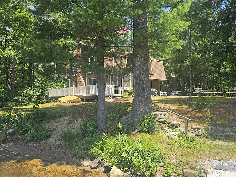 104 Prouty Ln — Photo 9