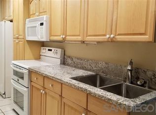 2166 Oxford Ave APT 1A, Cardiff By The Sea, CA 92007