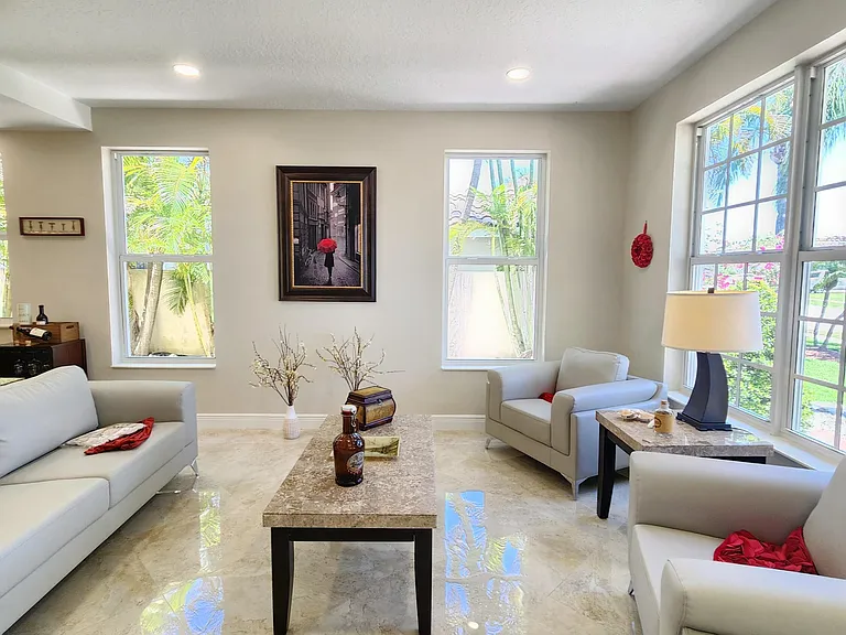 1851 Corsica Dr — Photo 8