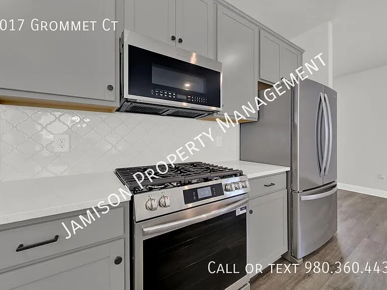 4017 Grommet Ct — Photo 14