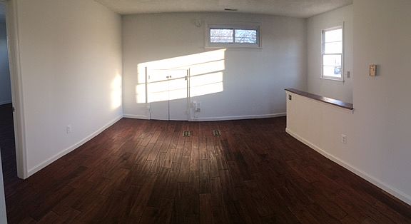 2nd image of 2561 Housley Rd APT 1