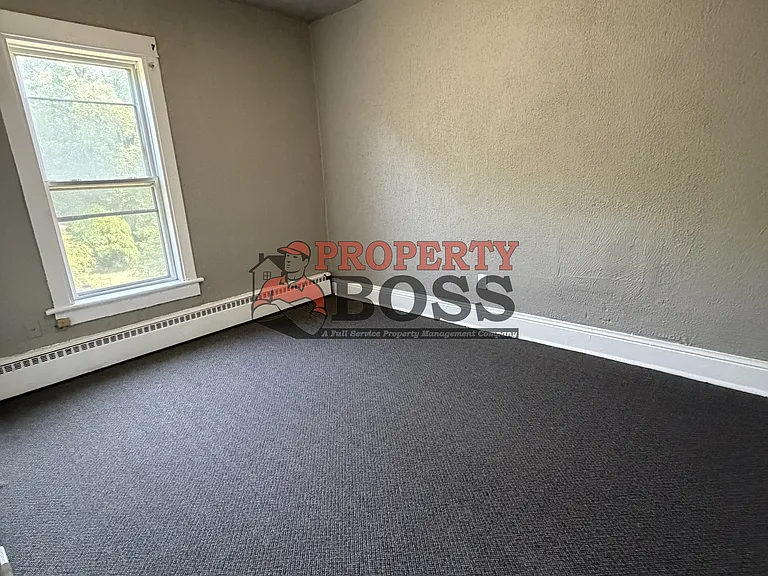546 E 7th Ave — Photo 6