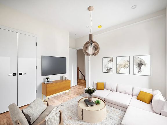 4th image of 463 W 125th St #5D