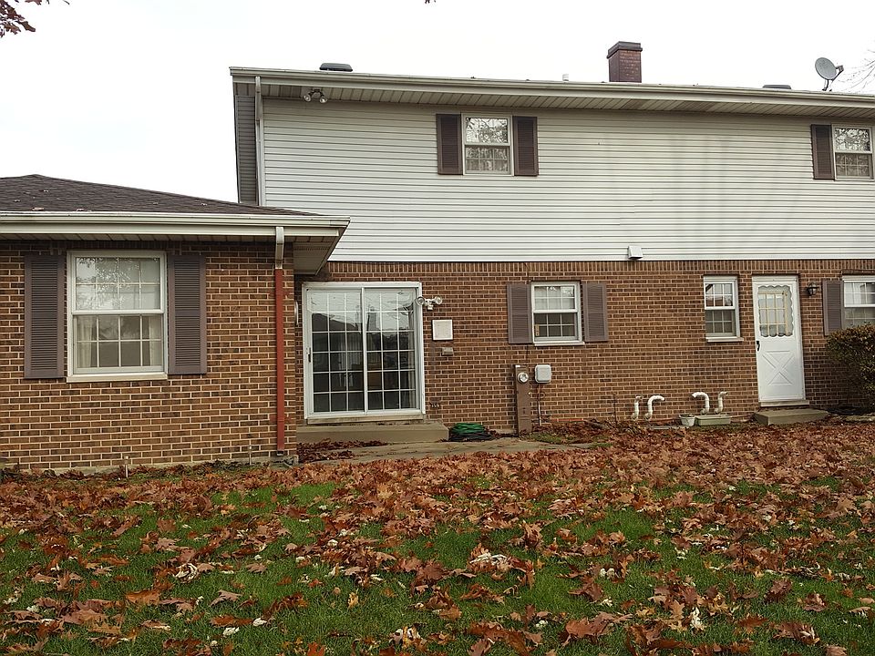 2nd image of 2031 Kettle Ct