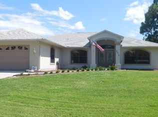 945 Fulton Way, Sebastian, FL 32958