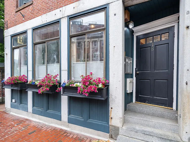 18 Main St #1 — Photo 21