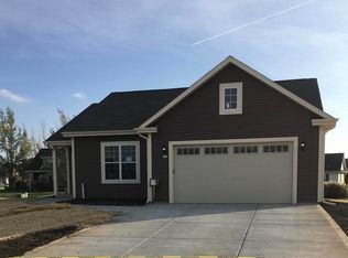 643 N Buth Rd, Village of dousman, WI 53118