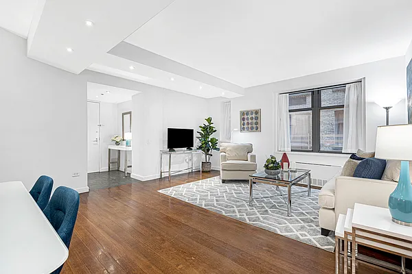 Sold by Compass | media 10