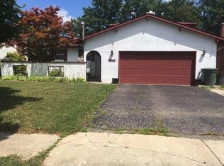 5928 Northern Pine St, Columbus, OH
