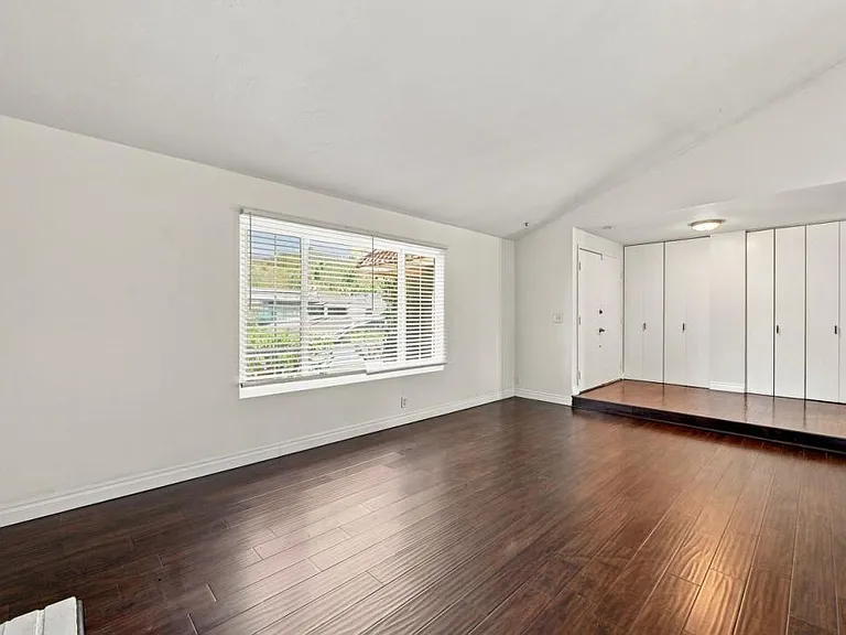 1101 Calle Vista Ave — Photo 7