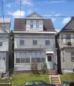 91 40th St, Irvington, NJ, 07111