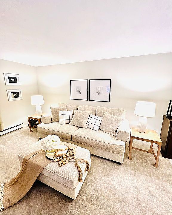 1st image of 685 Idlewood Blvd