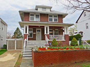 55 Buckingham Rd, Yonkers, NY 10701