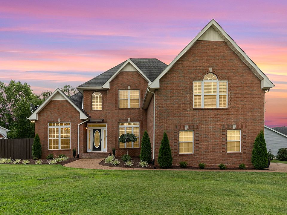 1st image of 312 Cherry Ln