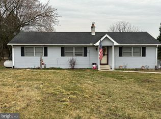 169 Oak Hill Rd, Carlisle, PA 17015
