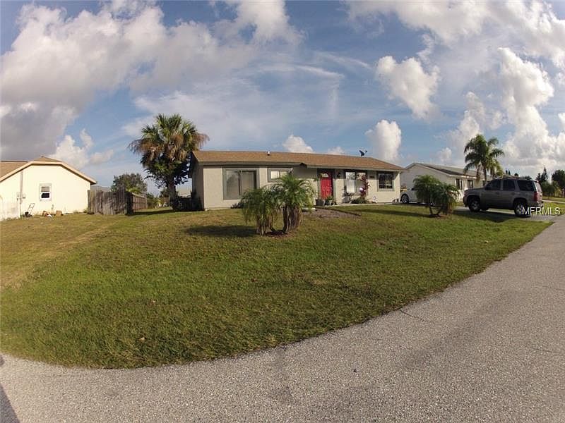 1st image of 5073 Chaves Cir