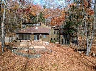 90 Hunt Hill Rd, Ithaca, NY 14850