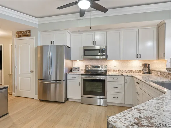 1225 Lands End Pkwy Unit G-733, Osage Beach, MO 65065