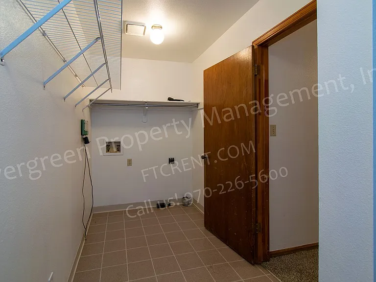704 Ponderosa Dr — Photo 20