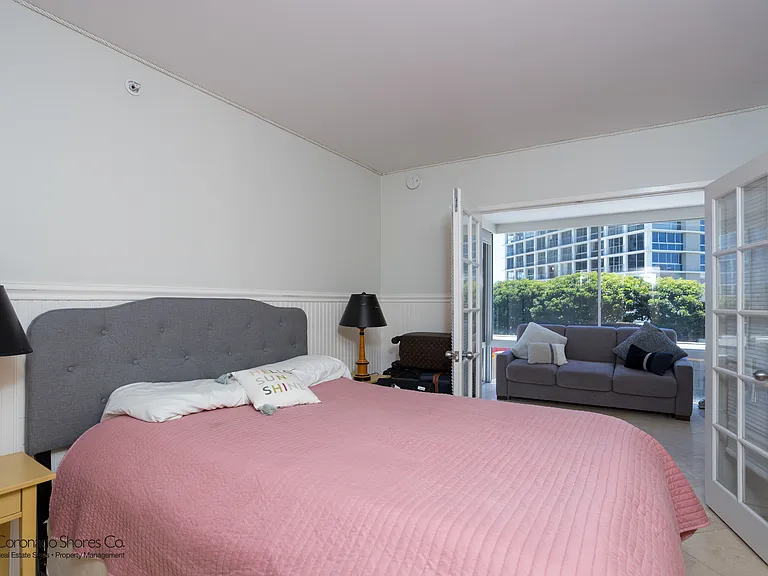 1710 Avenida Del Mundo #102 — Photo 7