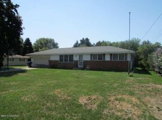 3737 Evaline Dr, Muskegon, MI 49444